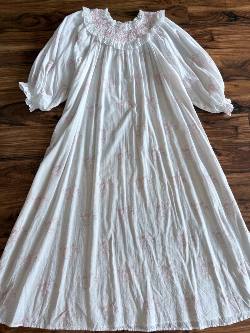 NEW If Only If Women’s Cabbage & Roses Pink Floral Smocked Nightgown Gown XS S - Picture 5 of 11